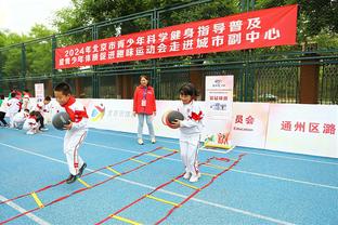 又被打回原形了！维金斯11投仅2中拿到6分7篮板&加时赛被弃用